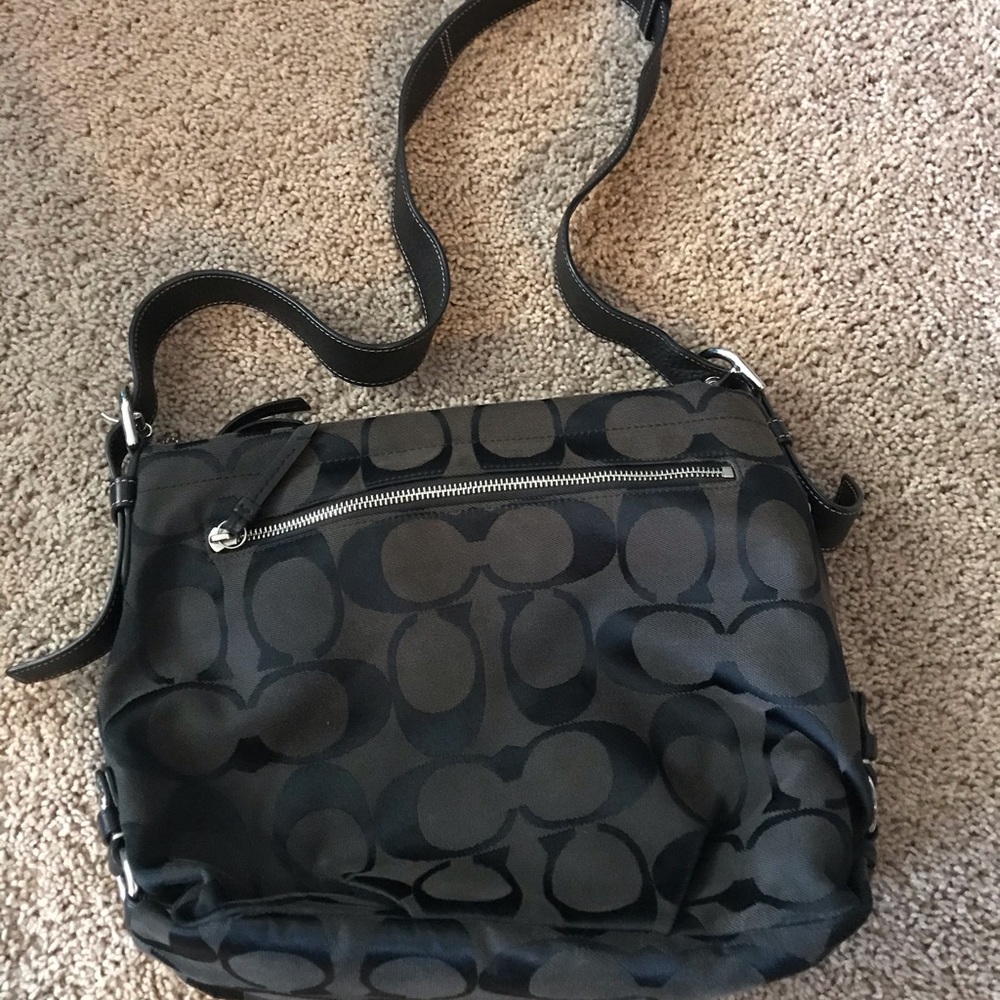 👜 Coach Purse/Satchel.